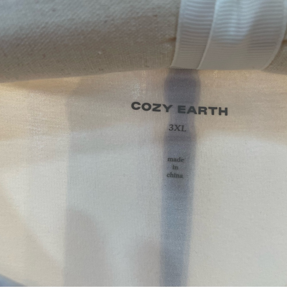 Cozy Earth Women's Bamboo Stretch-Knit Long Sleeve Lounge Tee - Picture 4 of 5